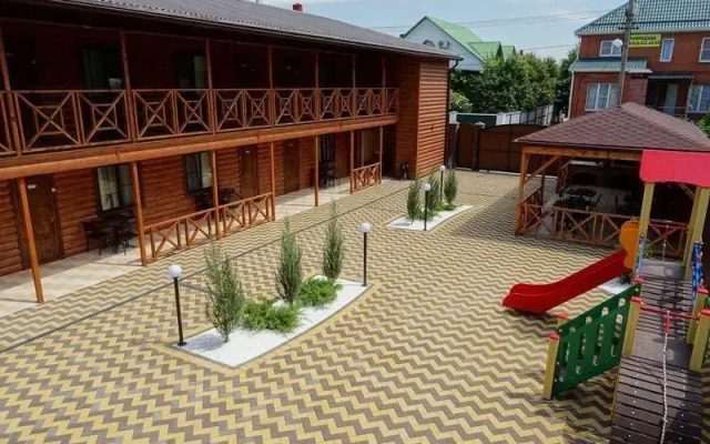 Guest house Levrus