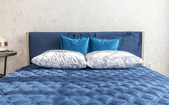 Квартира 2 Ночи на улице Григория Булгакова 6