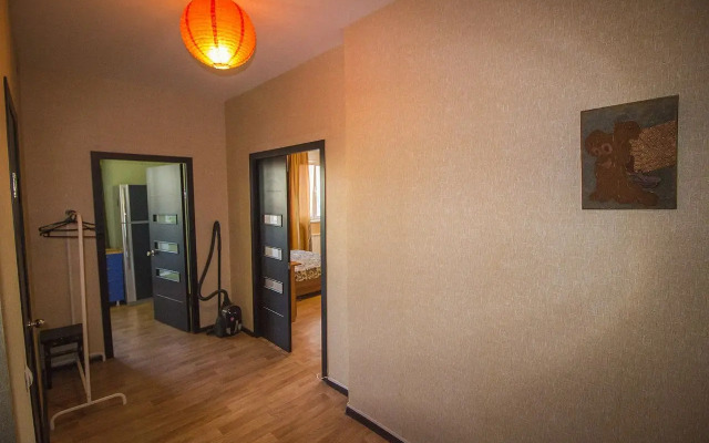 Naprotiv Trts Planeta Flat