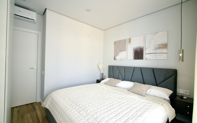S Otdelnoy Spalney LS-Soft Blue S vidom na more i gory Apartments