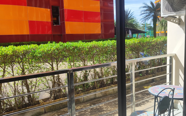 Апартаменты Уютная студия в жилом комплексе на севере Пхукета