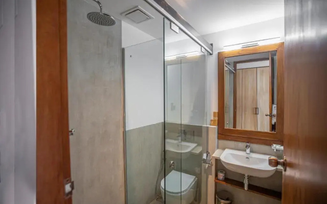 Onrock Hotel