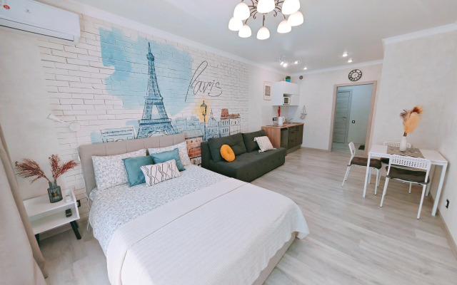 Квартира у ТЦ Кристалл Менделеева 2к1