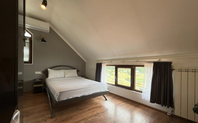 Aphra at Tbilisi Sea Hotel