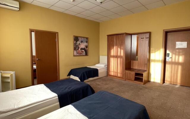 Мебелированные комнаты Отель HOTEL OH SOVIET