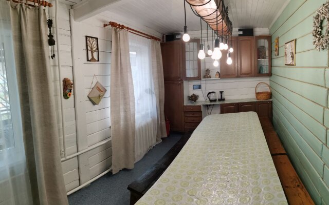 Ryizhaya Sova Guest House