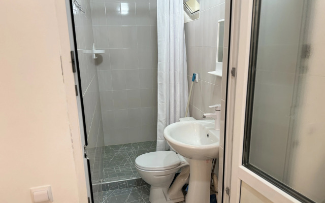 Damir Mini Hotel