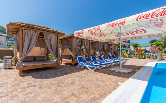 Roza Vetrov Hotel