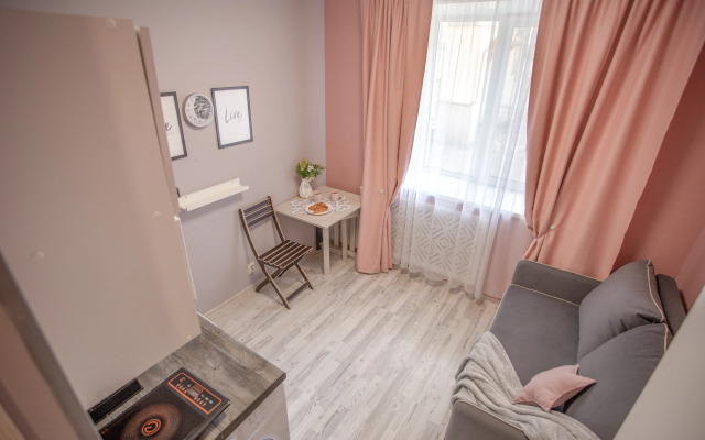 Quadroom Apartments 1