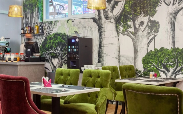 Grejs Kaliforniya 3* Hotel