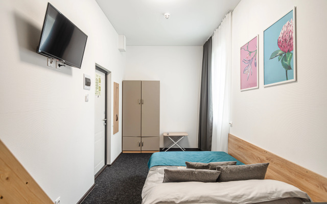 Apartments Lomonosov 1st Nizhnyaya 3 (307)