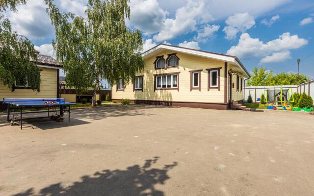 V Zherebyat'evo Cottage