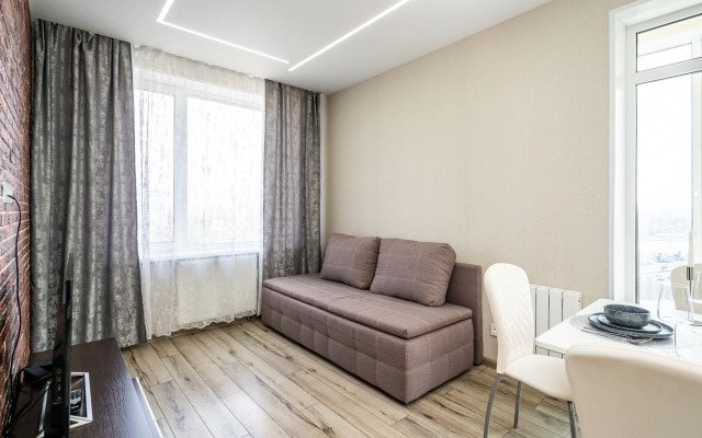 Moreon Prostornye Ryadom S Bukhtoy Zolotoy Rog Apartments