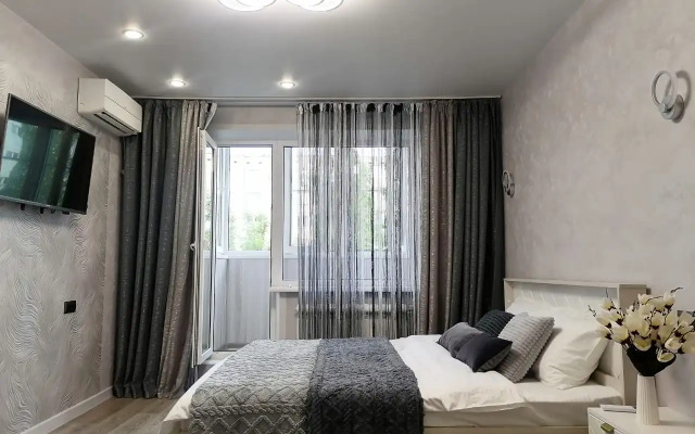 U Mamaeva Kurgana Flat
