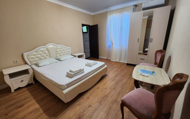 Liana Guesthouse