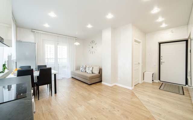 Golden Time Apartments
