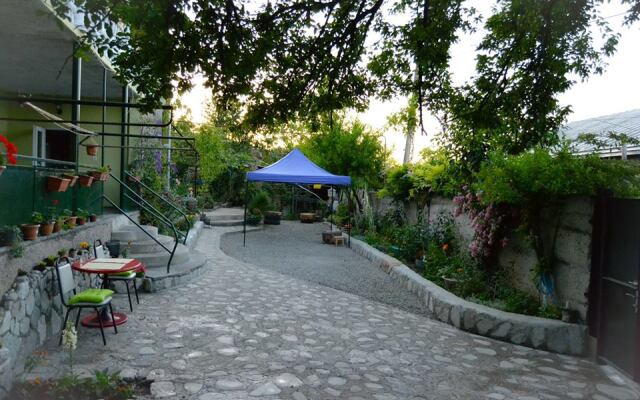 Green House Telavi Guest House