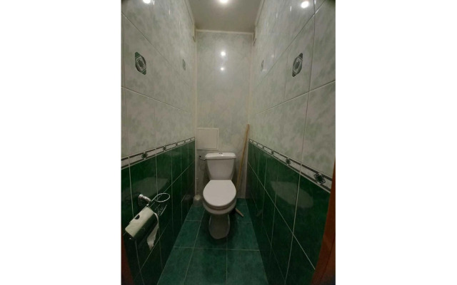 Trekhkomnatnye Apartamenty V 13-Om Mikrorayone, 36