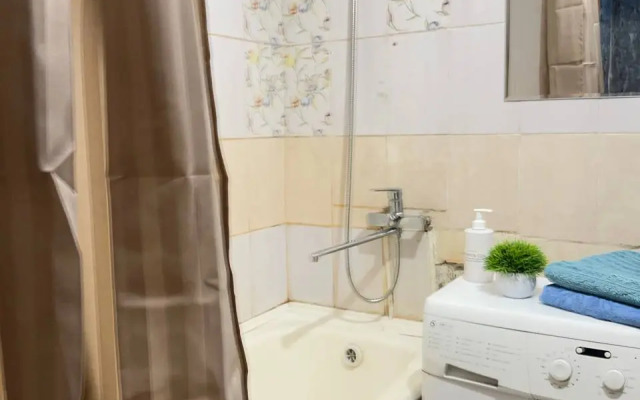 Квартира на Зварыгина 20