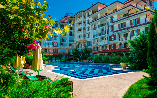Esteban Apart-Hotel