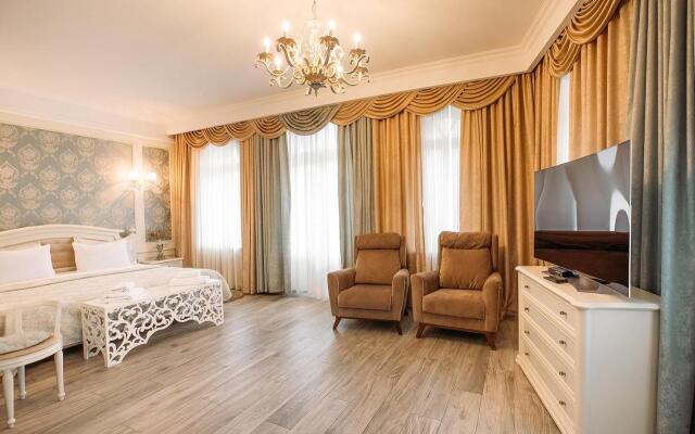 Aivani Hotel