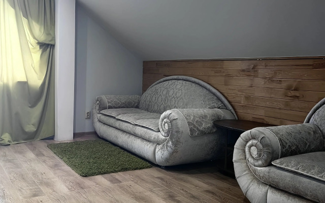 Semeyny Guest House