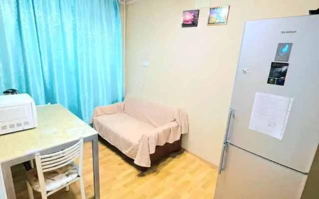 Na Zaparina 137A Apartments