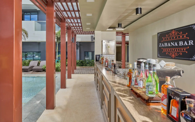 Chancellor Boracay Hotel