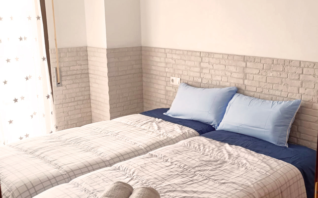 Sapphire Waters Salou Private House