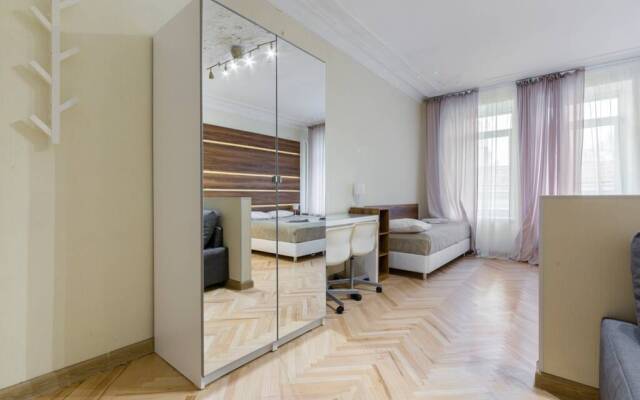 Gorokhovaya 32 Flat