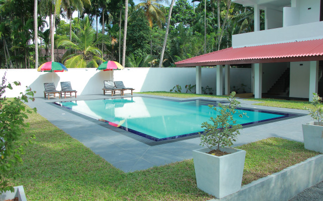 Sayu Garden Hotel