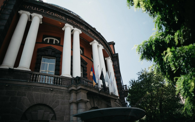 Grand Hotel Yerevan