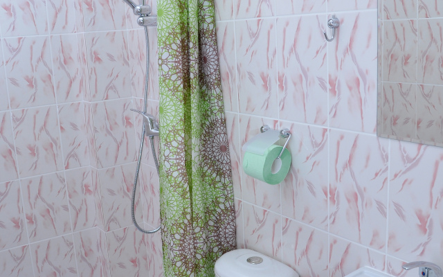 Отель Радужная