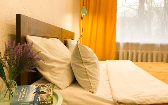 Happiness Live in the center of Sevastopol Apartment