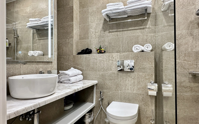 Du Soleil  V Rezidentsii Yevropa Na 7 Etazhe Apartment