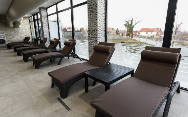 Отель Alexander Resort