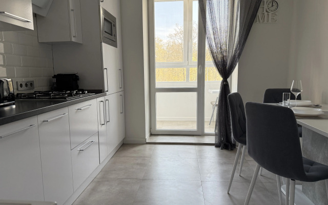 Apple Home Apartments