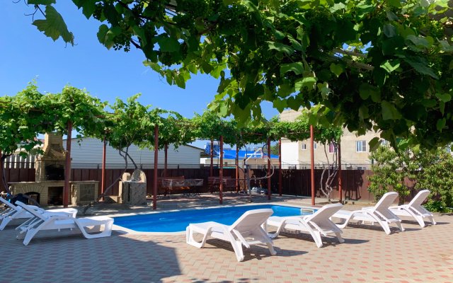 Nadezhda Guest house