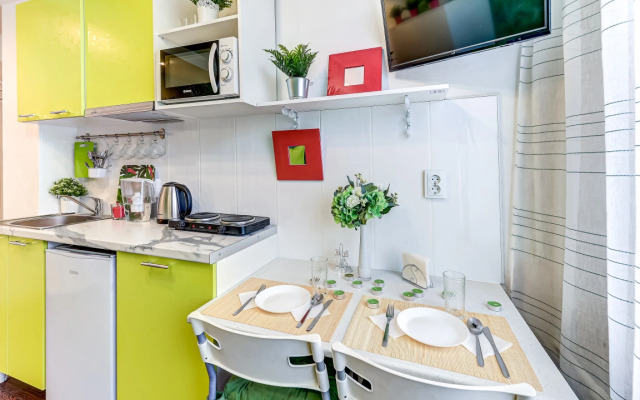 Апартаменты 1 рядом с метро Елизаровская (ОО1)