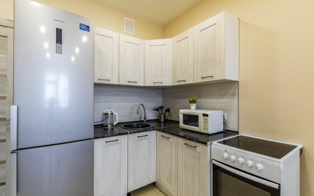 Evrodvushka BeGuest Near Botanicheskaya Metro Station For 4 Guests Flat