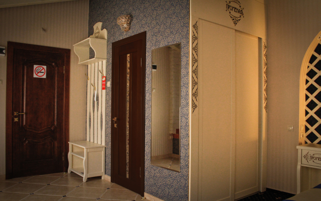 Promenad Hotel