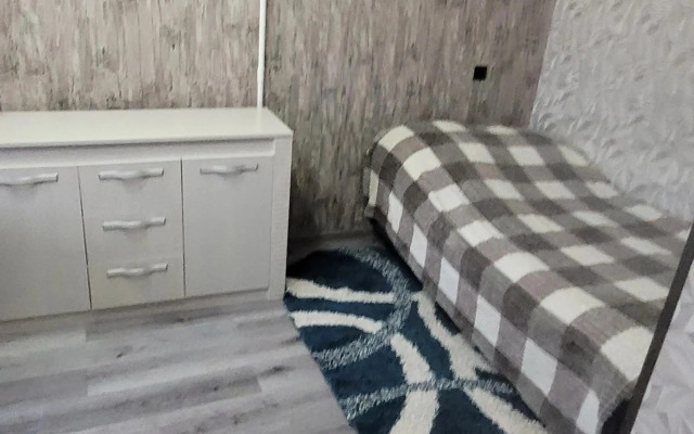 Апартаменты на Бардина