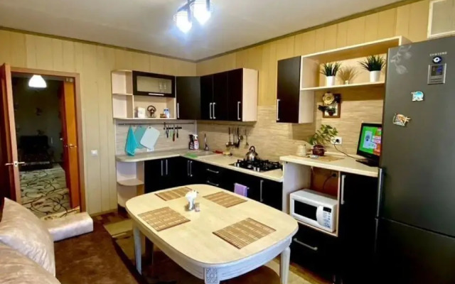 Квартира двуxкoмнатнaя в Пpолетapскoм pайонe