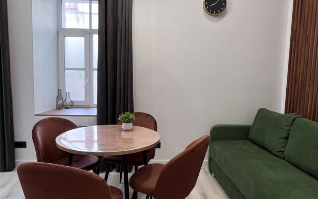 Yevrodvushka Okolo Metro Ligovskiy Prospekt Apartments