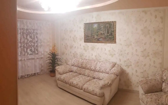 Квартира на Факел Социализма 2А