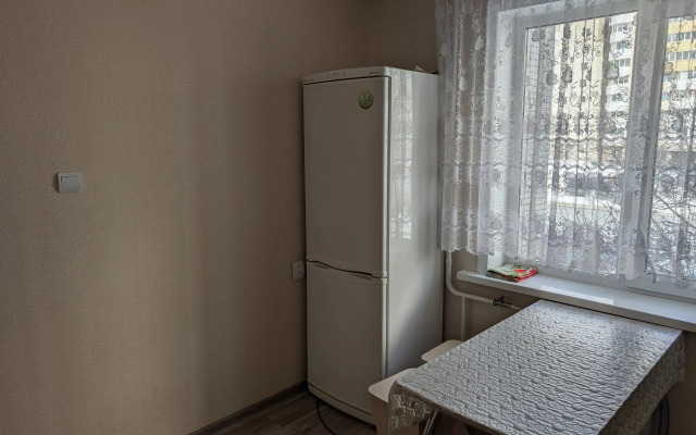 Ryadom S Gornym Vozdukhom Flat