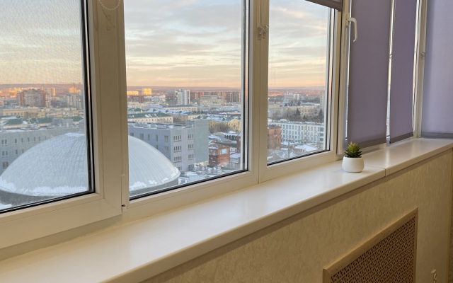 Apartamenty Zhk Triumf Plekhanova 14 samy tsentr bez balkona 14 etazh Flat
