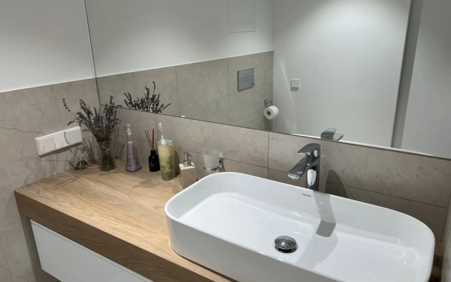 Апартаменты 312 Двухуровневые Крымская 3/4