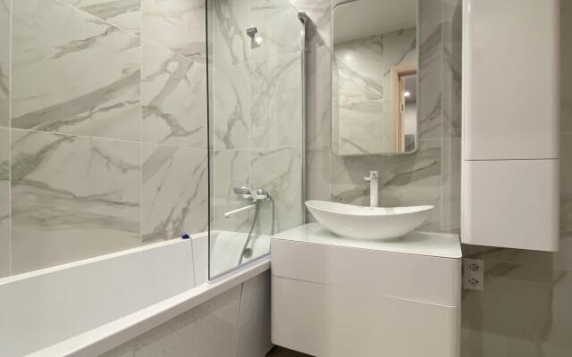 Na Stroiteley 9 flat