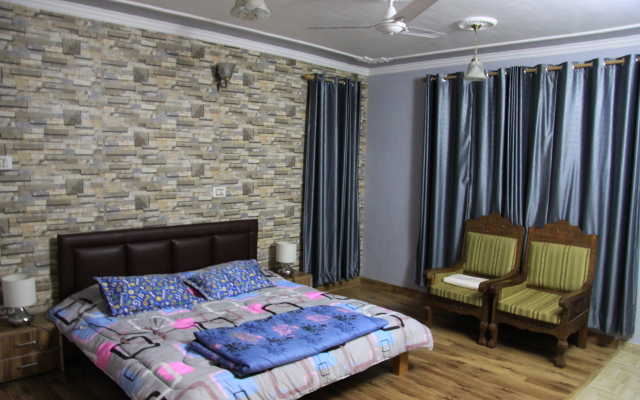 Shalimar Heights Hotel